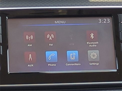 Used 2021 Nissan Kicks S image 18