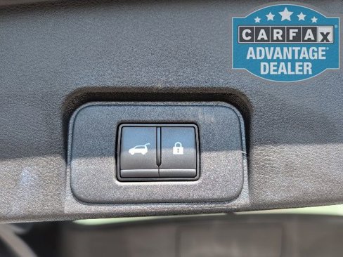 Used 2024 Nissan Rogue SV image 11