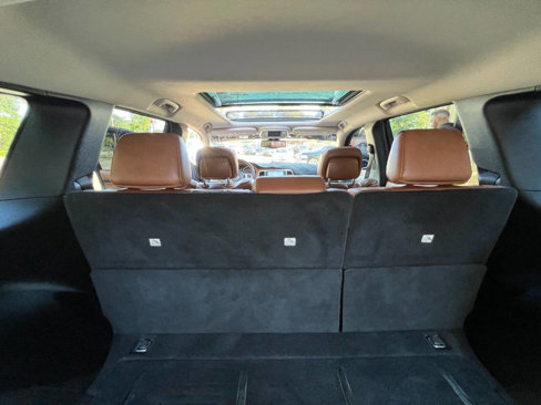 Used 2013 Jeep Grand Cherokee Overland Summit image 18
