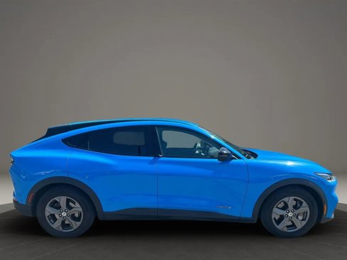 Used 2023 Ford Mustang Mach-E Select image 9