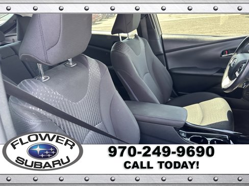 Used 2018 Toyota Prius One image 11