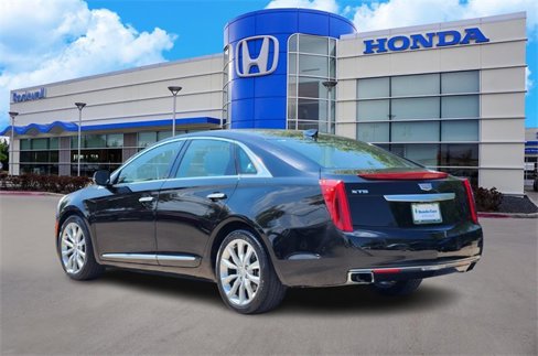 Used 2016 Cadillac XTS Luxury w/ Driver Awareness Package image 4