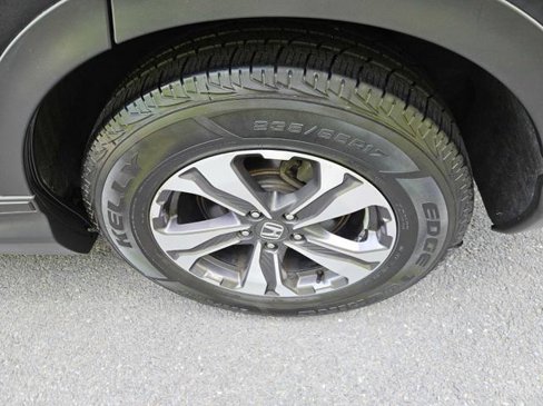 Used 2017 Honda CR-V LX image 11