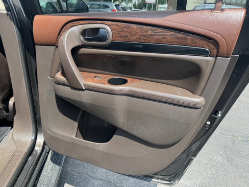 Used 2014 Buick Enclave Leather image 23