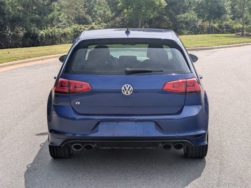 Used 2017 Volkswagen Golf R 4-Door image 6