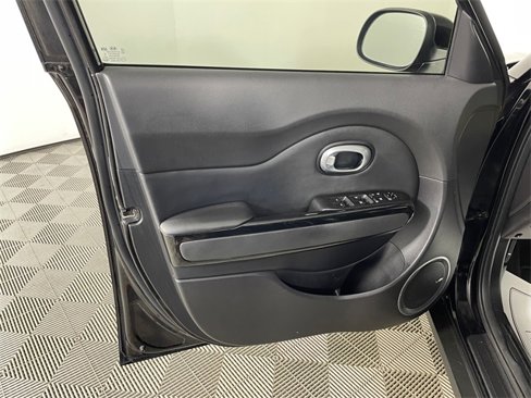 Used 2015 Kia Soul ! w/ Sun & Sound Package image 19