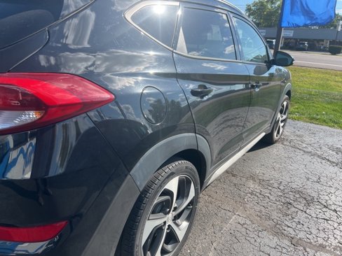 Used 2017 Hyundai Tucson Sport w/ Cargo Package image 6