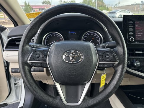 Certified 2022 Toyota Camry LE image 16