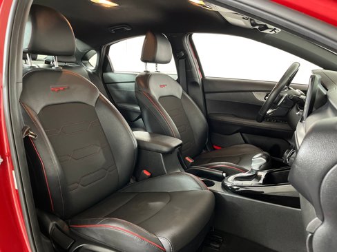 Used 2022 Kia Forte GT image 25