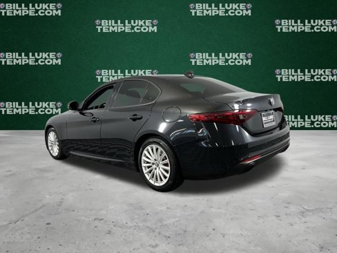 Used 2022 Alfa Romeo Giulia Sprint image 4