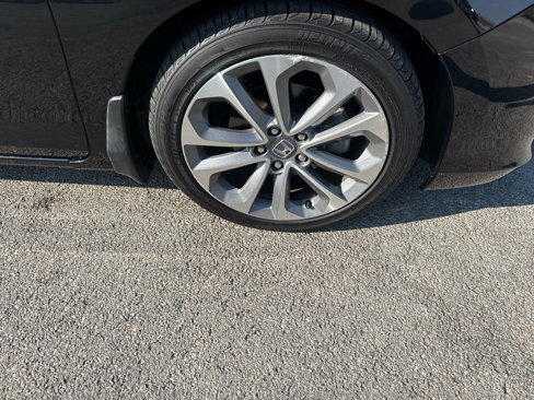 Used 2015 Honda Accord Sport image 26