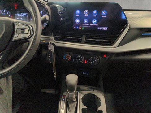 Used 2024 Chevrolet Trax LS w/ LS Convenience Package image 14