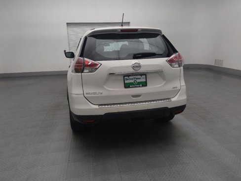 Used 2016 Nissan Rogue S image 6
