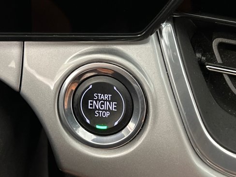 Used 2024 Chevrolet Trax LT image 44