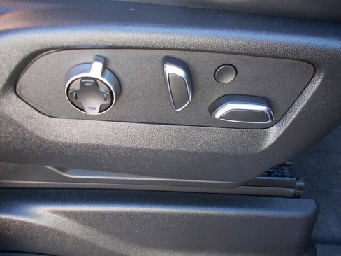 Certified 2023 GMC Yukon XL Denali Ultimate image 16