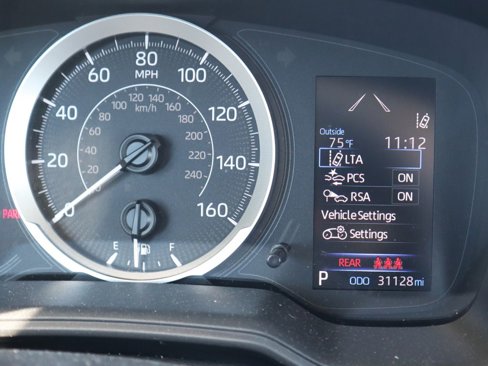 Used 2022 Toyota Corolla LE image 19