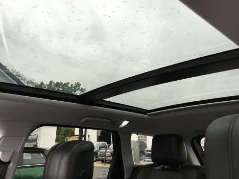Used 2020 Land Rover Range Rover Sport HSE image 33