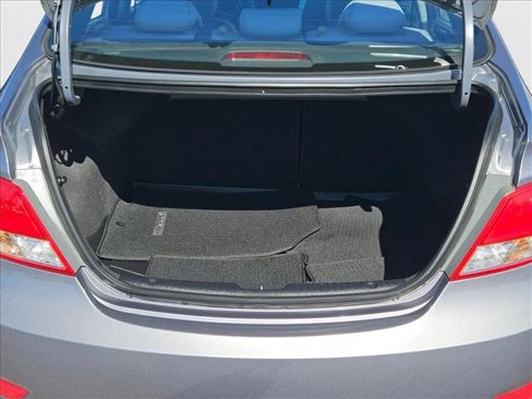 Used 2016 Hyundai Accent SE image 6