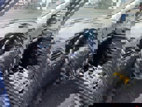 Used 2022 Ford Edge Titanium image 10