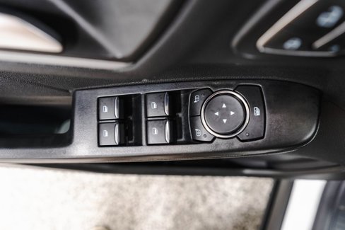 Used 2024 Ford Escape Platinum image 27