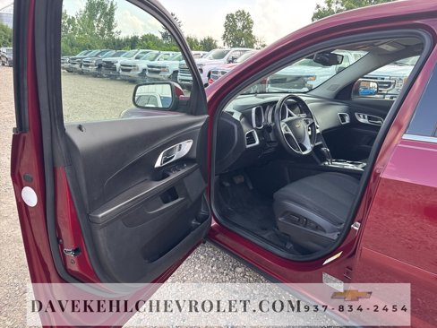 Used 2017 Chevrolet Equinox LT w/ Convenience Package image 9
