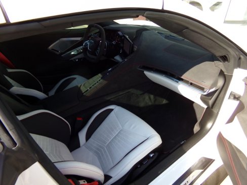 Used 2023 Chevrolet Corvette Stingray Premium Conv w/ Z51 Performance Package image 29