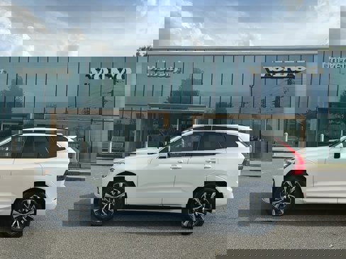 Certified 2023 Volvo XC60 B5 Core image 1