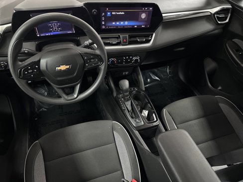 Used 2024 Chevrolet TrailBlazer LS image 13