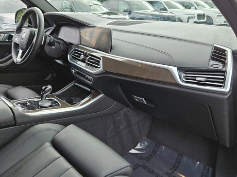 Used 2022 BMW X5 sDrive40i w/ Premium Package image 23