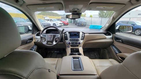 Used 2017 GMC Yukon SLT w/ Open Road Package image 17