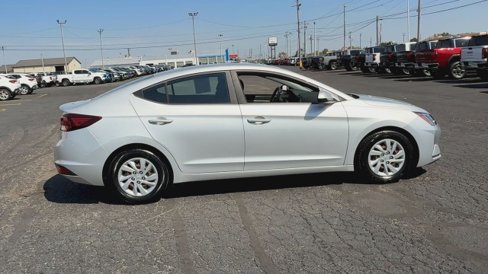 Used 2019 Hyundai Elantra SE w/ Cargo Package image 9