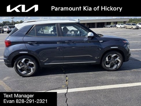 Used 2024 Kia Seltos LX image 2