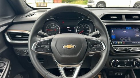 Certified 2022 Chevrolet TrailBlazer ACTIV w/ Technology Package image 23