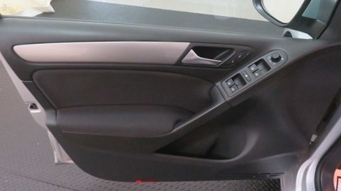 Used 2013 Volkswagen Golf TDI image 20