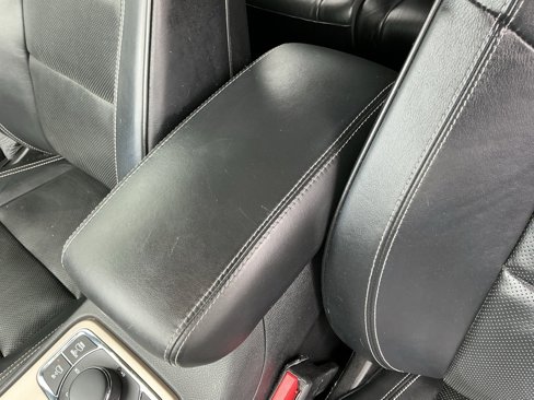 Used 2015 Jeep Grand Cherokee Overland w/ Advanced Technology Group image 57