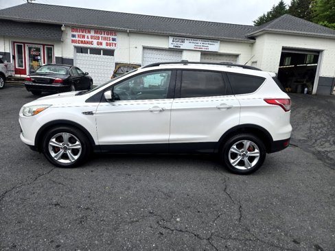 Used 2013 Ford Escape SE image 2