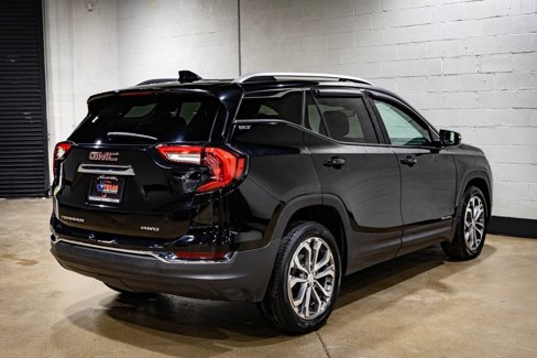 Used 2021 GMC Terrain SLT image 11