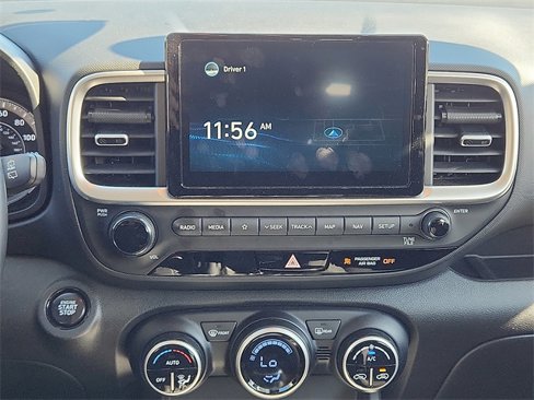 Certified 2021 Hyundai Venue SEL w/ Premium Package image 16