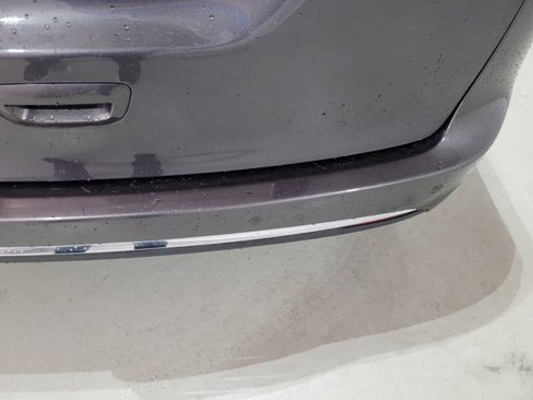 Used 2018 Chrysler Pacifica Touring-L w/ Premium Audio Group image 10
