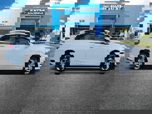 New 2025 Chevrolet Malibu LS image 2