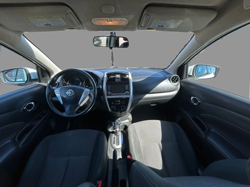 Used 2018 Nissan Versa SV image 19