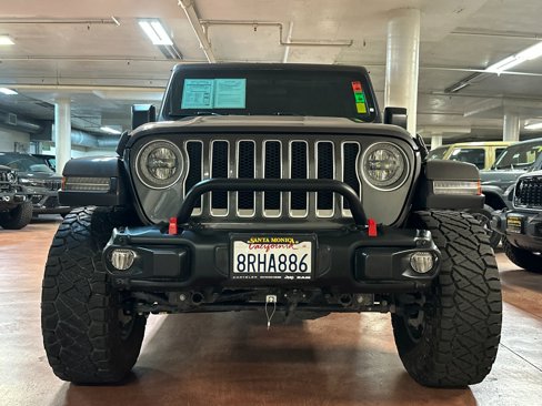 Used 2018 Jeep Wrangler Unlimited Sahara image 8