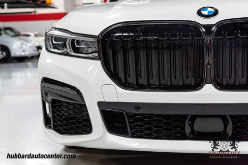 Used 2022 BMW 750i xDrive w/ M Sport Package image 34