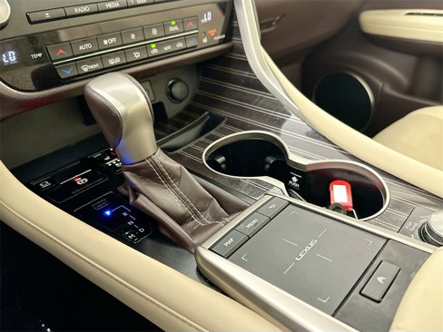 Used 2020 Lexus RX 350 FWD w/ Luxury Package image 17