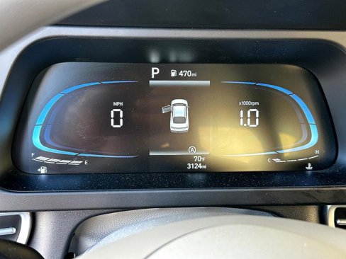 Used 2024 Hyundai Elantra SE image 14