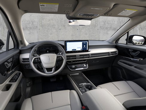 New 2025 Lincoln Corsair FWD w/ Equipment Group 101A image 9