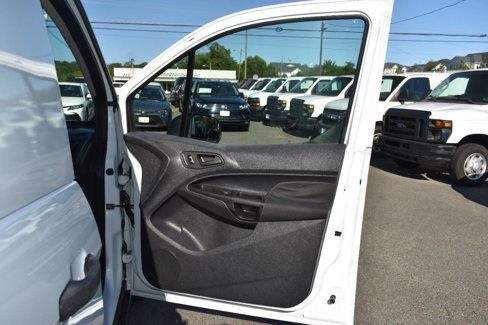 Used 2015 Ford Transit Connect XL image 46