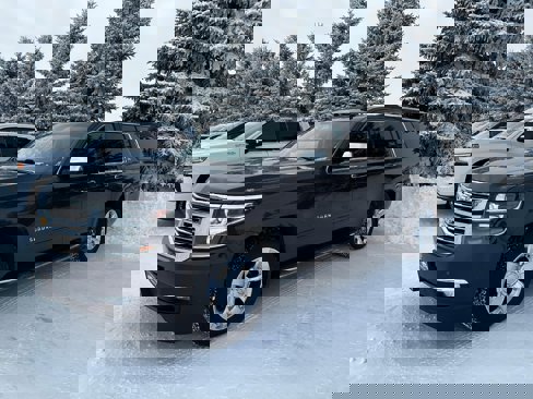 Used 2015 Chevrolet Suburban LTZ image 1