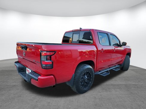 Used 2022 Nissan Frontier SV w/ Technology Package image 5