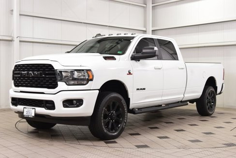 Used 2022 RAM 3500 Big Horn w/ Night Edition image 3